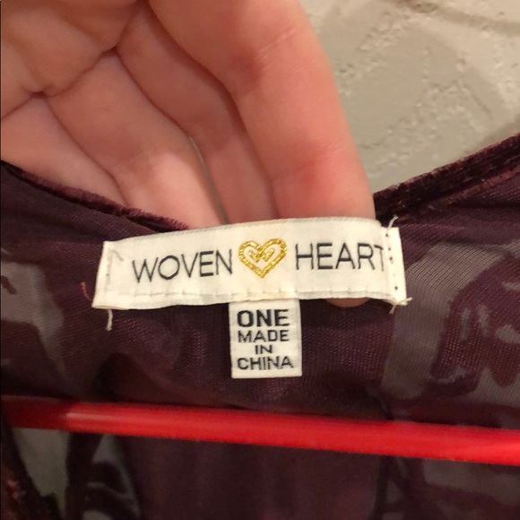 Maroon Velvet detailed Cover/Wrap - Picture 3 of 5